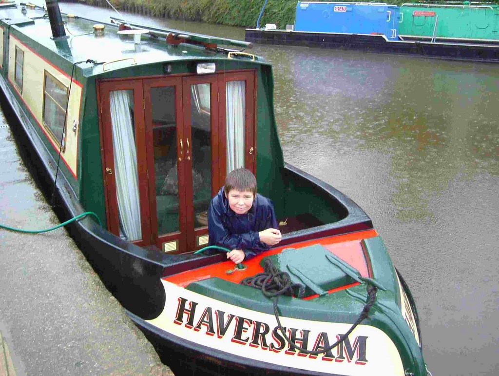 Shared Narrow Boat Haversham Picture 3