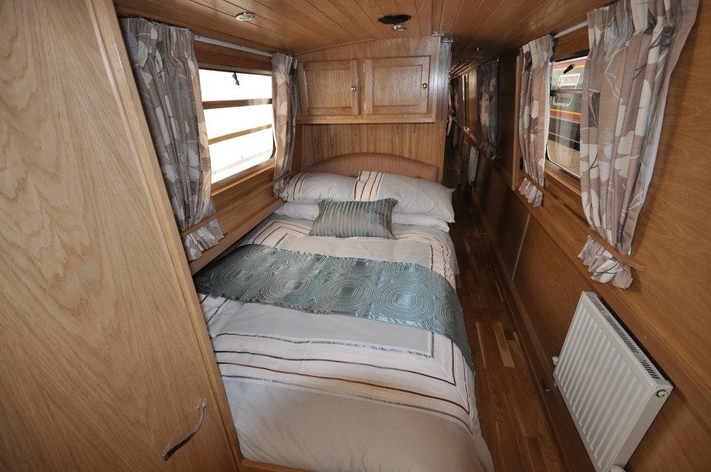 Shared Narrow Boat Hera Picture 8