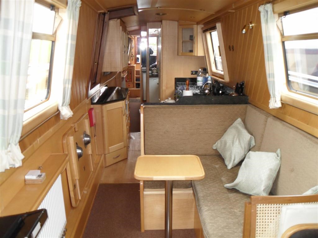 Shared Narrow Boat Kingsley Picture 9