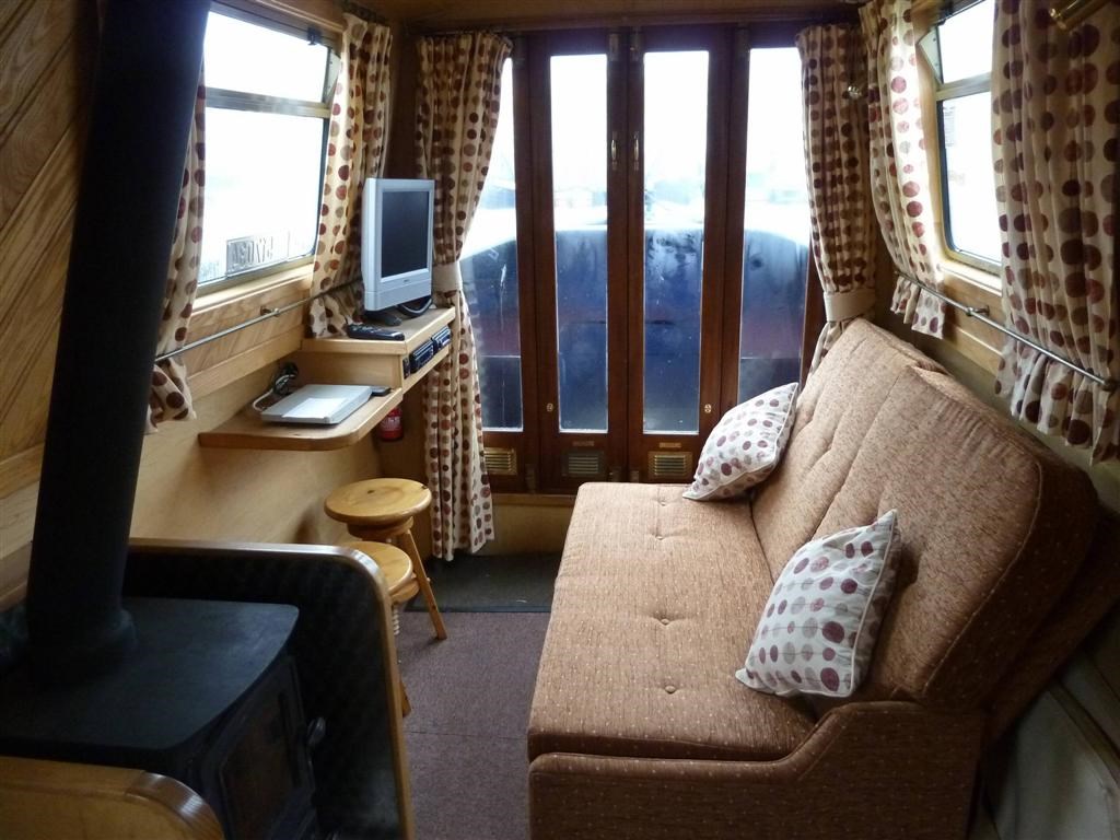 Shared Narrow Boat Marbury Picture 4