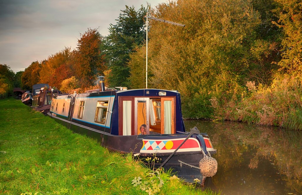 Shared Narrow Boat Padworth Picture 1