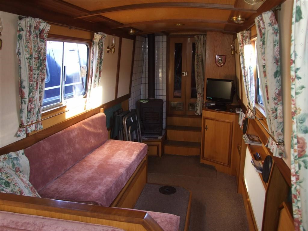 Shared Narrow Boat Verity Picture 2
