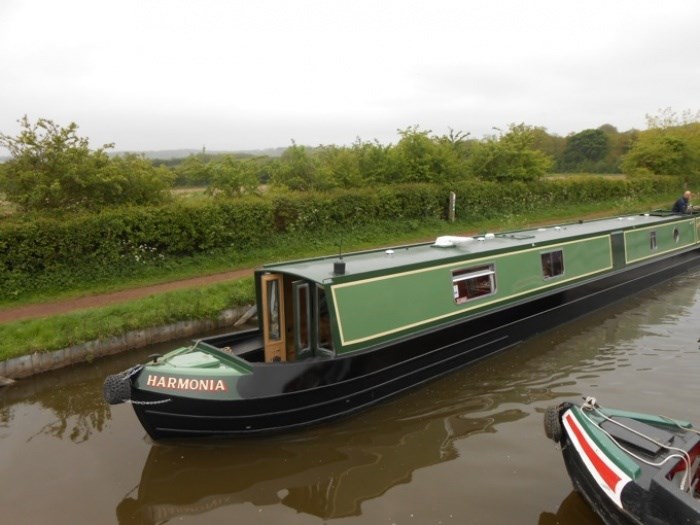 Shared Narrow Boat Harmonia