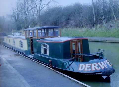Narrow beam barge Derwent